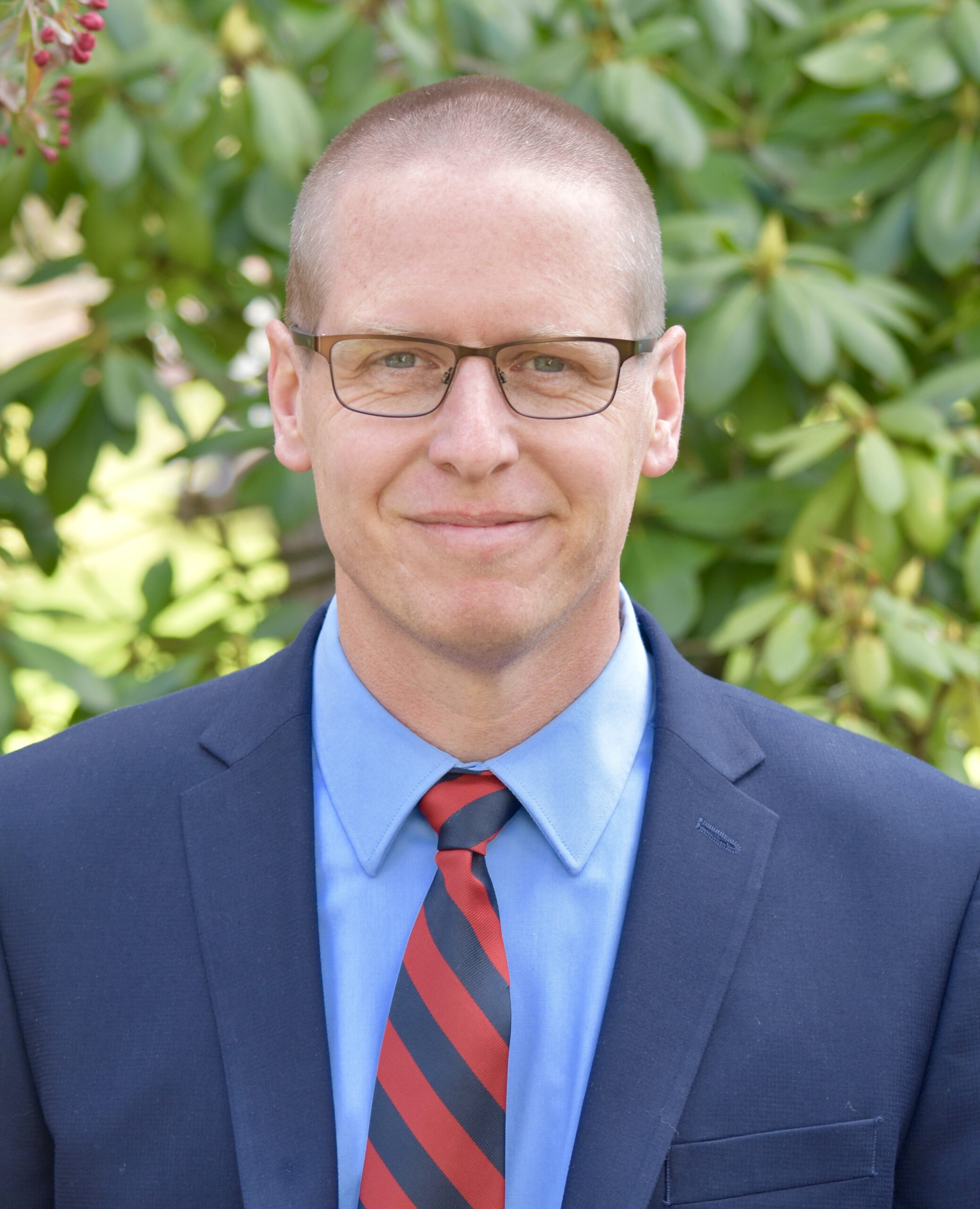 Headshot of Headmaster Paul Fisher